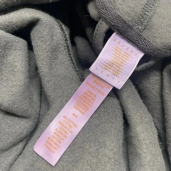 Savage X Fenty Bath Robe Forever Savage Showgirl Short Hooded Belted Gray XS S - Picture 10 of 13